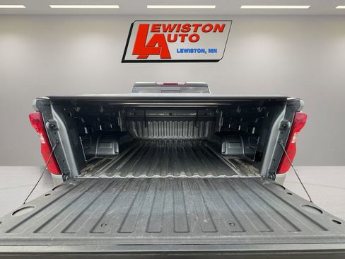 Certified 2024 Chevrolet Silverado 1500 LT w/ Z71 Off-Road Package image 30