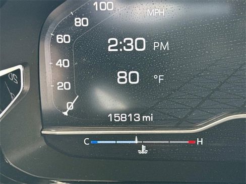 Used 2024 GMC Yukon Denali Ultimate image 32