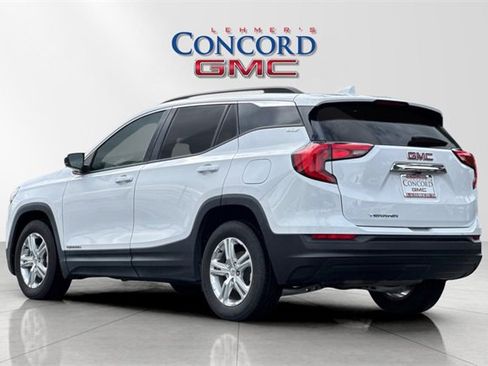 Used 2020 GMC Terrain SLE w/ Driver Convenience Package image 6