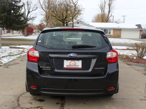 Used 2015 Subaru Impreza 2.0i image 8