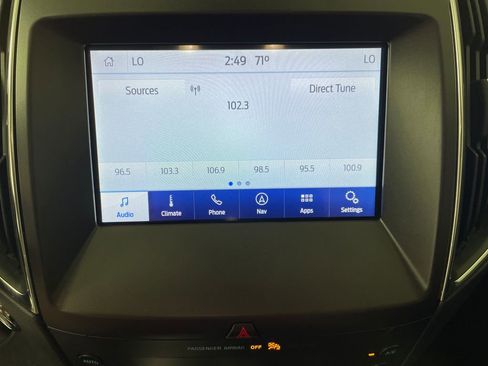 Used 2020 Ford Edge Titanium image 48