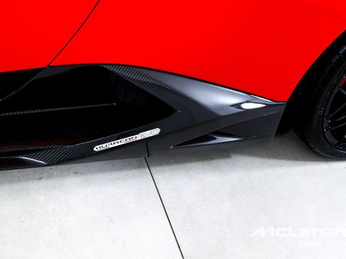 Used 2020 Lamborghini Huracan EVO AWD/4WD image 32
