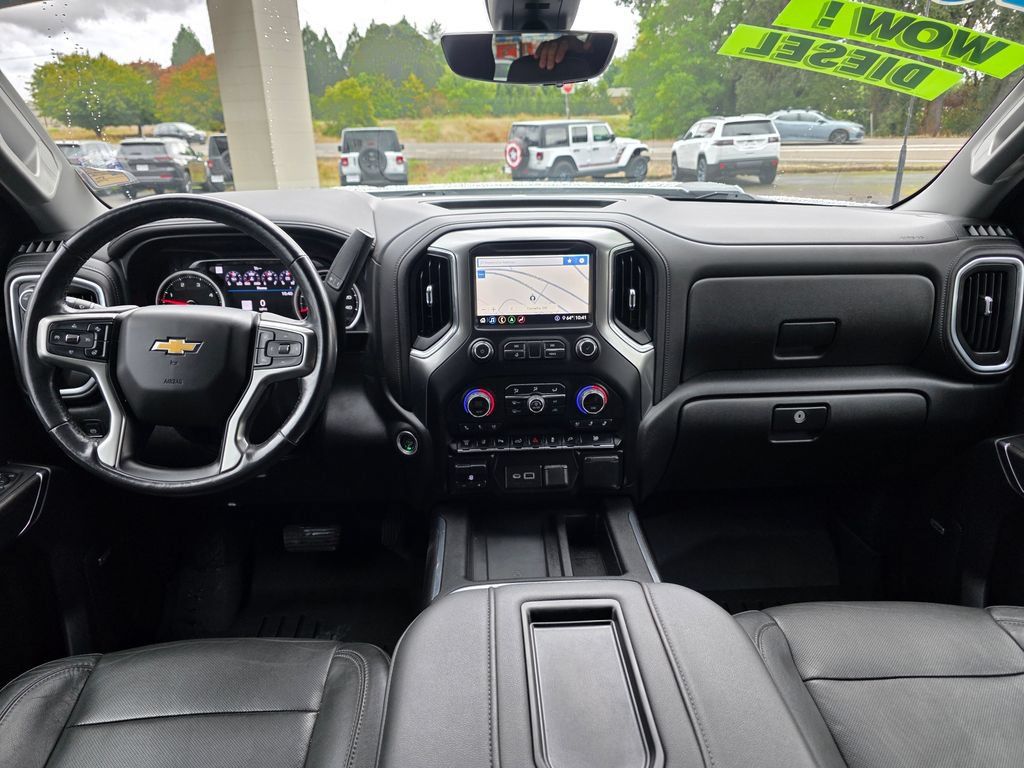 Used 2020 Chevrolet Silverado 2500 LTZ w/ LTZ Premium Package AWD/4WD image 4