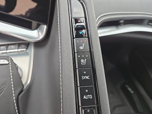 Used 2021 Chevrolet Corvette Stingray Preferred Conv w/ Battery Protection Package image 39