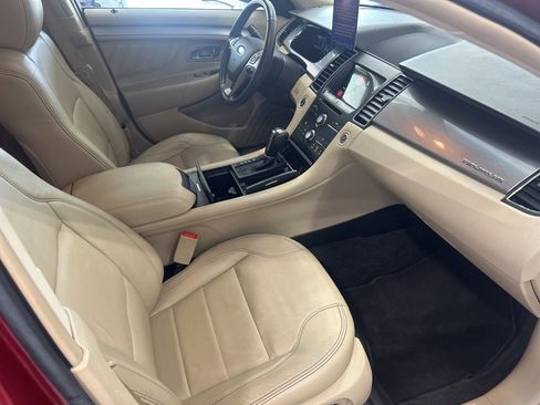 Used 2017 Ford Taurus SEL w/ Equipment Group 201A image 35