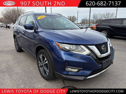 Used 2020 Nissan Rogue SV w/ Sun & Sound Touring Package image 1