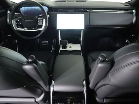 New 2025 Land Rover Range Rover SE image 14
