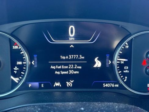 Used 2024 Buick Enclave Premium image 25