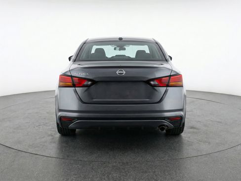 Used 2025 Nissan Altima 2.5 SV image 7