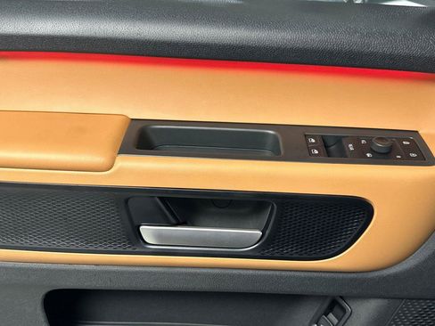 New 2025 Volkswagen ID. Buzz Pro S image 10