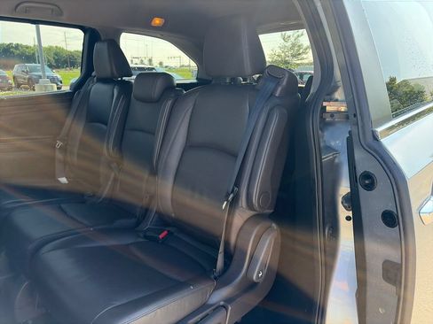 Used 2018 Honda Odyssey EX-L image 26