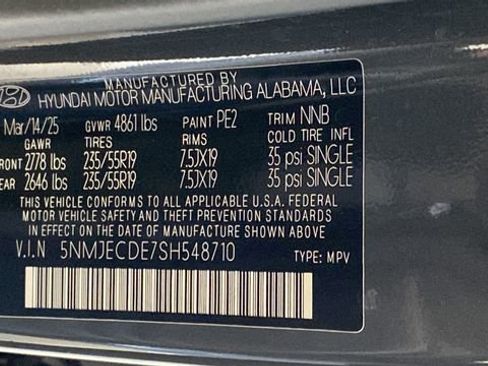 Used 2025 Hyundai Tucson Limited AWD/4WD image 26