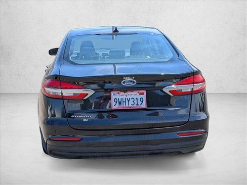 Used 2020 Ford Fusion S FWD image 7