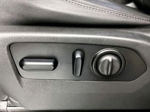 Certified 2021 GMC Sierra 1500 SLT image 34