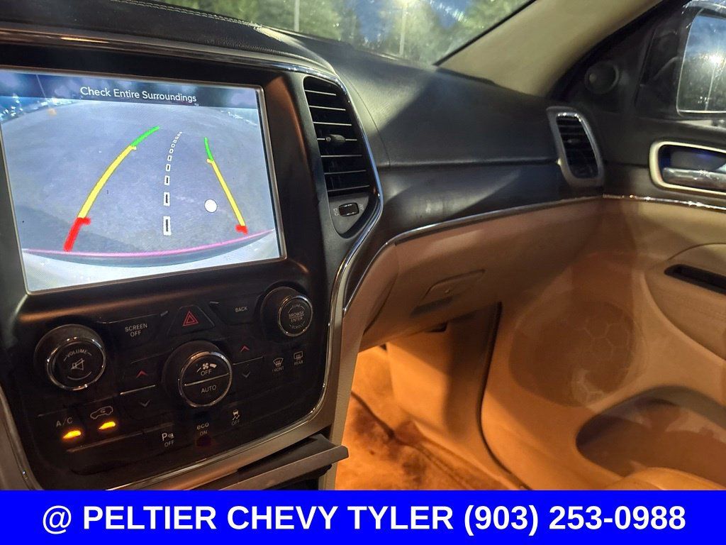 Used 2014 Jeep Grand Cherokee Overland AWD/4WD image 17