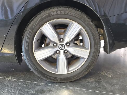 Used 2020 Nissan Altima 2.5 SV FWD image 12