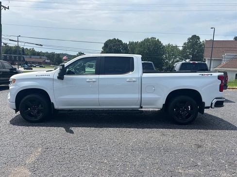 Used 2024 Chevrolet Silverado 1500 RST w/ Max Trailering Package AWD/4WD image 4