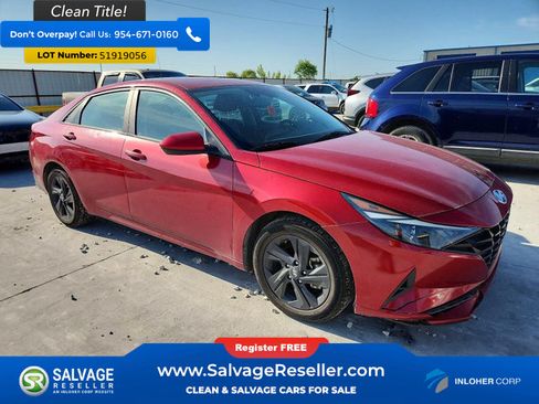 Used 2021 Hyundai Elantra SEL w/ Cargo Package FWD image 5