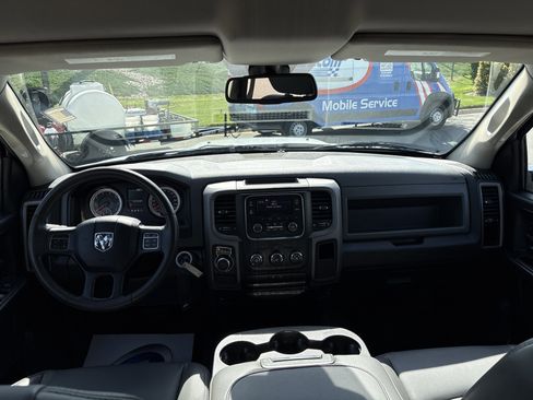 Used 2016 RAM 1500 Tradesman RWD image 19