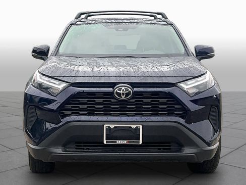 Used 2025 Toyota RAV4 XLE FWD image 4