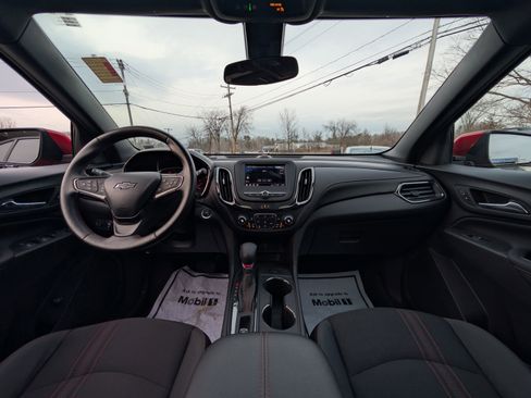 Used 2024 Chevrolet Equinox RS w/ LPO, Floor Liner Package image 2