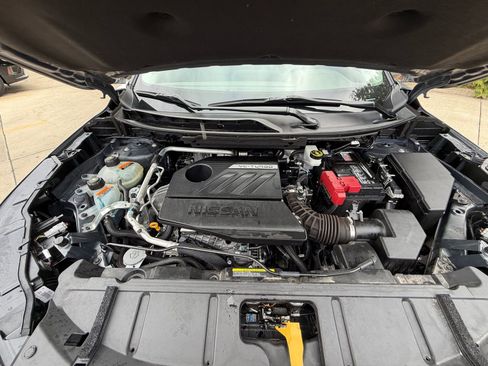 Used 2023 Nissan Rogue SL w/ SL Premium Package image 35