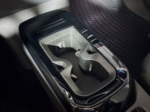 Used 2021 Volkswagen ID.4 Pro S w/ ID.4 Protection Package image 16