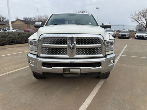 Used 2018 RAM 2500 Laramie w/ Convenience Group image 2