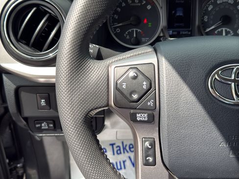 Used 2023 Toyota Tacoma 4x4 Double Cab w/ Trail Edition image 13
