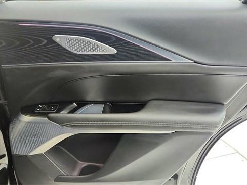 Used 2025 Cadillac Lyriq Sport image 28