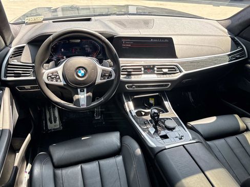 Used 2022 BMW X7 xDrive40i w/ M Sport Package AWD/4WD image 7