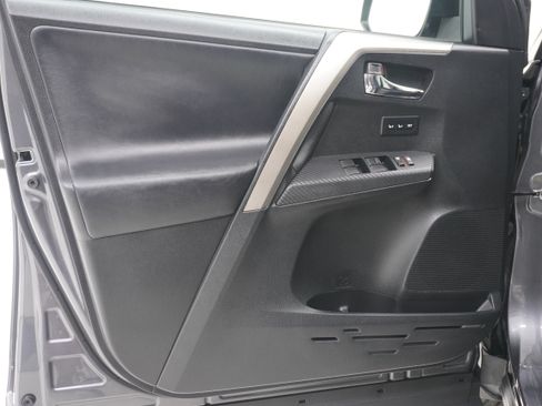 Used 2015 Toyota RAV4 Limited FWD image 12