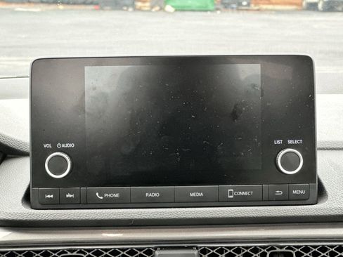 Used 2024 Acura Integra image 3