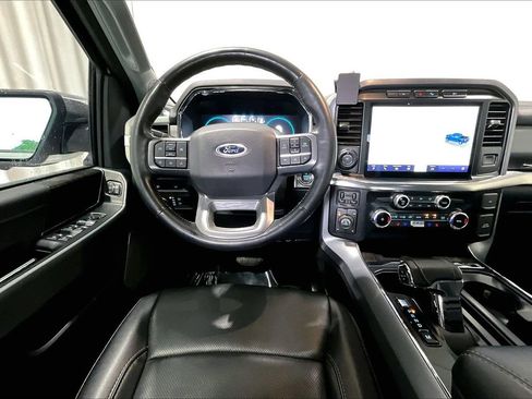 Used 2022 Ford F150 Lariat AWD/4WD image 4