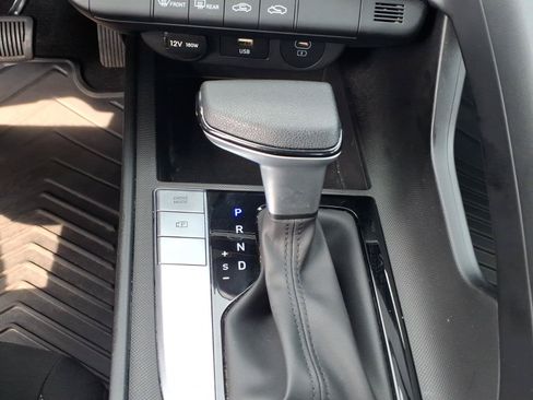 Certified 2024 Hyundai Elantra SEL FWD image 24