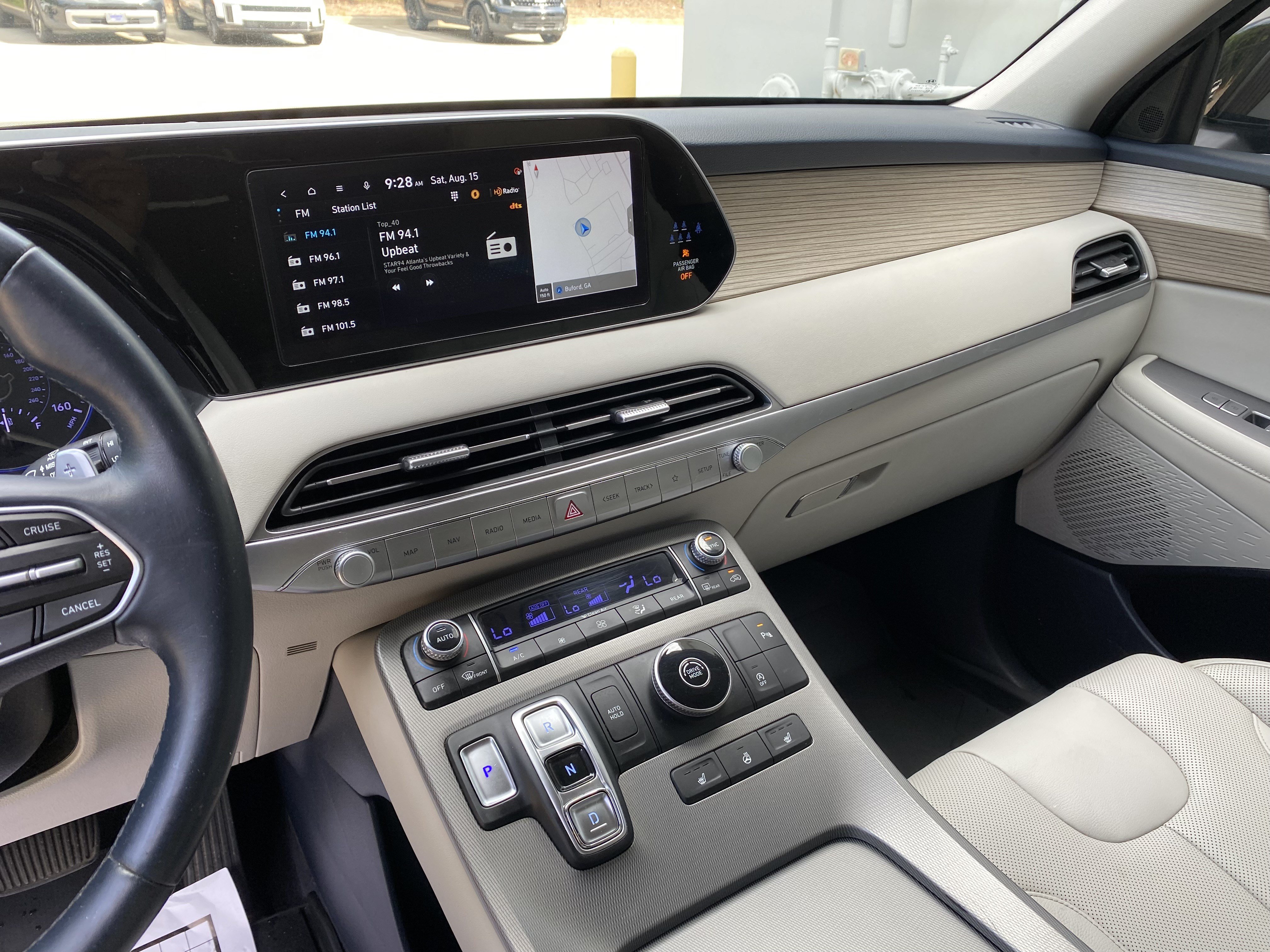 Used 2022 Hyundai Palisade SEL w/ Premium Package FWD image 24