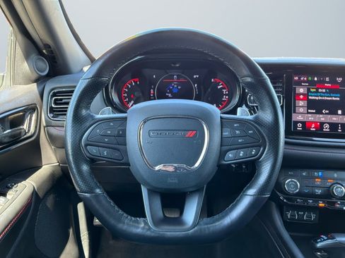 Used 2024 Dodge Durango GT RWD image 11