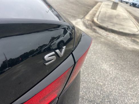 Used 2024 Nissan Altima 2.5 SV image 25