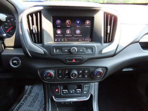 Used 2020 GMC Terrain SLE w/ Driver Convenience Package image 27