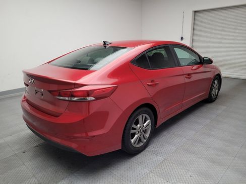 Used 2017 Hyundai Elantra SE image 9
