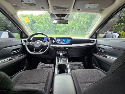 Used 2026 Nissan Kicks S FWD image 15