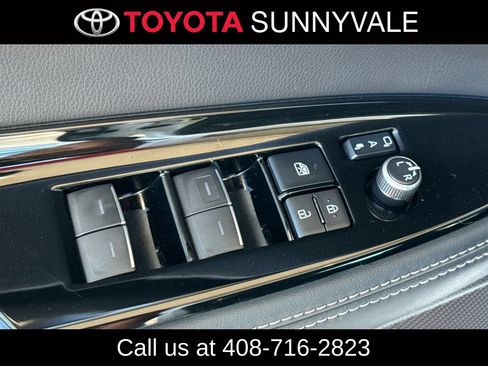 Certified 2021 Toyota Mirai w/ Advanced Technology Package RWD image 17