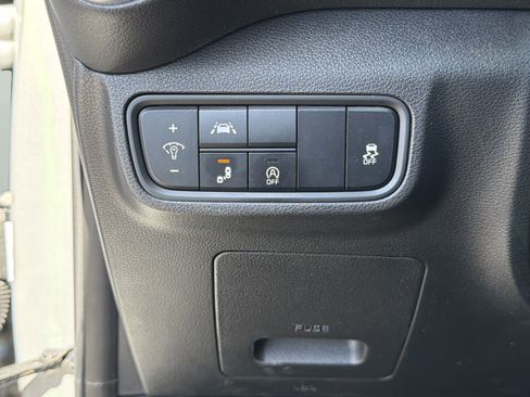 Used 2021 Kia Soul S FWD image 16