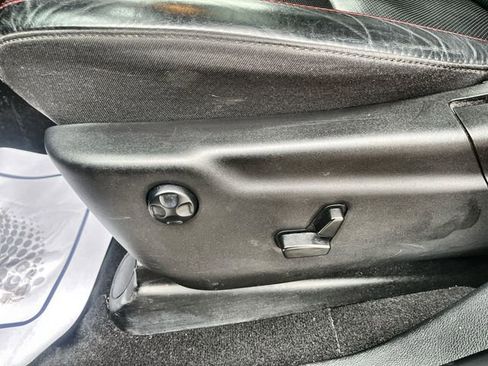 Used 2023 Dodge Durango GT image 16