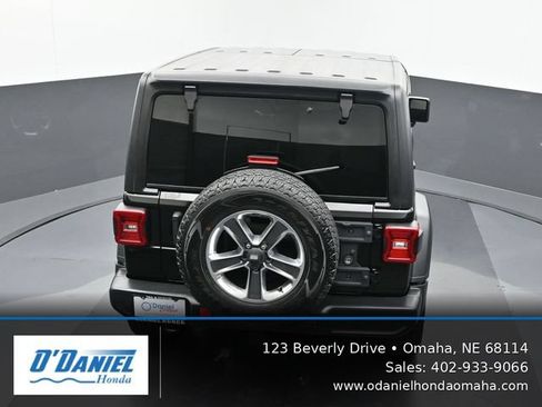 Used 2021 Jeep Wrangler Sport AWD/4WD image 17