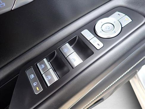 Used 2024 Genesis GV80 3.5T image 15