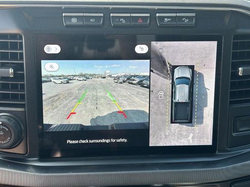 Used 2023 Ford F250 Platinum image 23