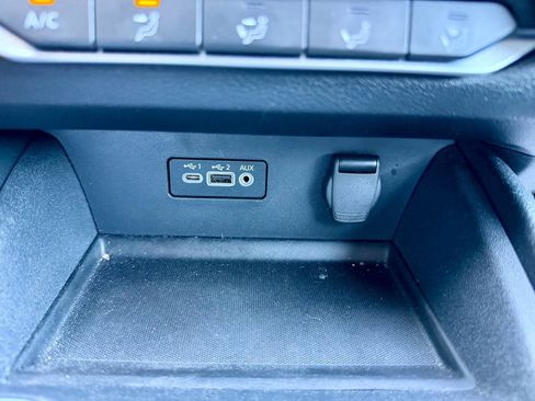 Used 2022 Nissan Altima 2.5 SV FWD image 40