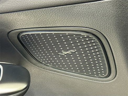 Certified 2025 Mercedes-Benz GLC 300 4MATIC image 19