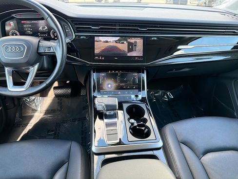 Used 2022 Audi Q7 Premium Plus w/ Premium Plus Package image 20